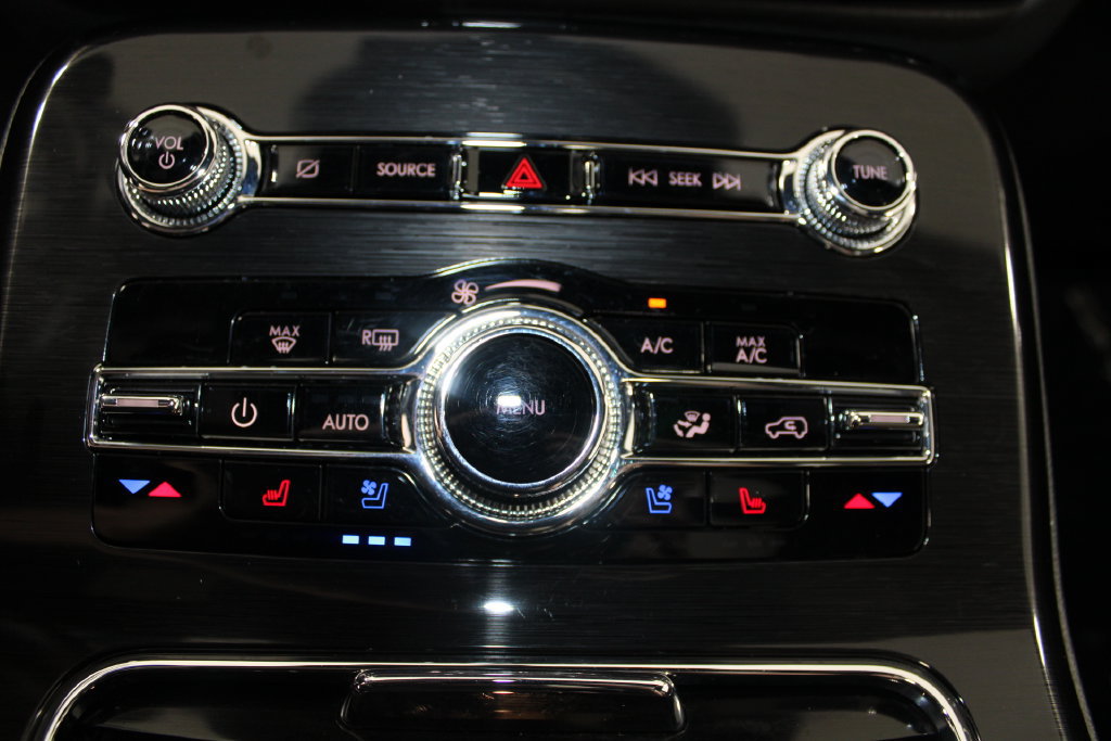 Used 2023 Lincoln Nautilus Reserve w/ Equipment Group 201A AWD/4WD image 48
