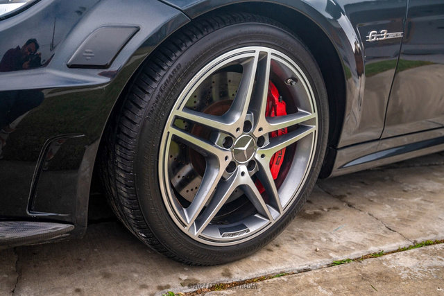 Used 2013 Mercedes-Benz C 63 AMG Sedan image 76