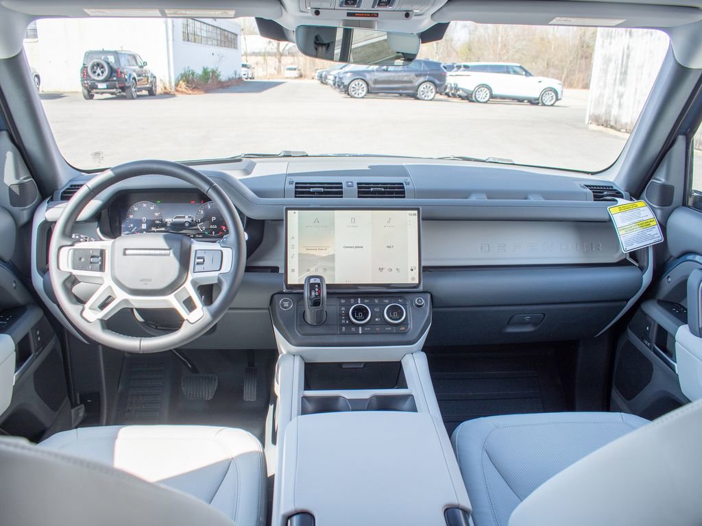 New 2026 Land Rover Defender 110 X-Dynamic SE image 17