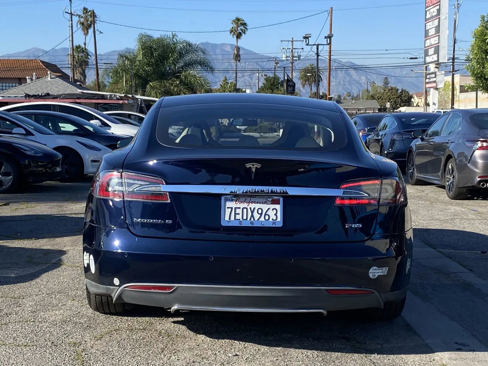 Used 2014 Tesla Model S P85 RWD image 3