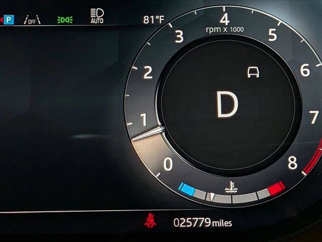Used 2024 Land Rover Range Rover SE AWD/4WD image 9