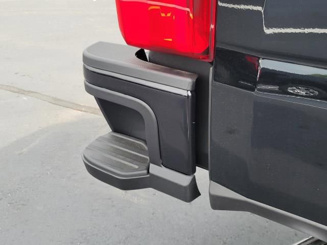 New 2026 Ford F350 4x4 Crew Cab Super Duty image 10