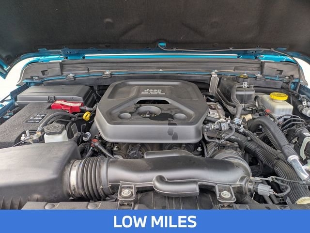 Used 2020 Jeep Wrangler Unlimited Sahara AWD/4WD image 13