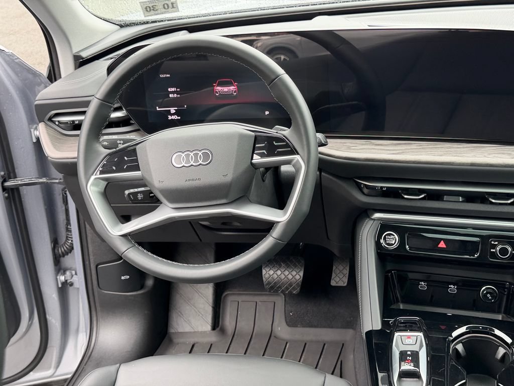 Used 2025 Audi Q5 Premium w/ Convenience Package AWD/4WD image 23