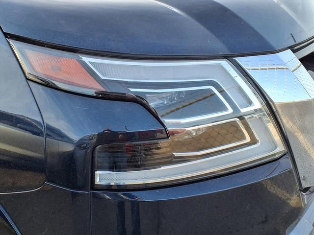 Used 2021 Nissan Armada SL w/ Captain's Chairs Package image 4