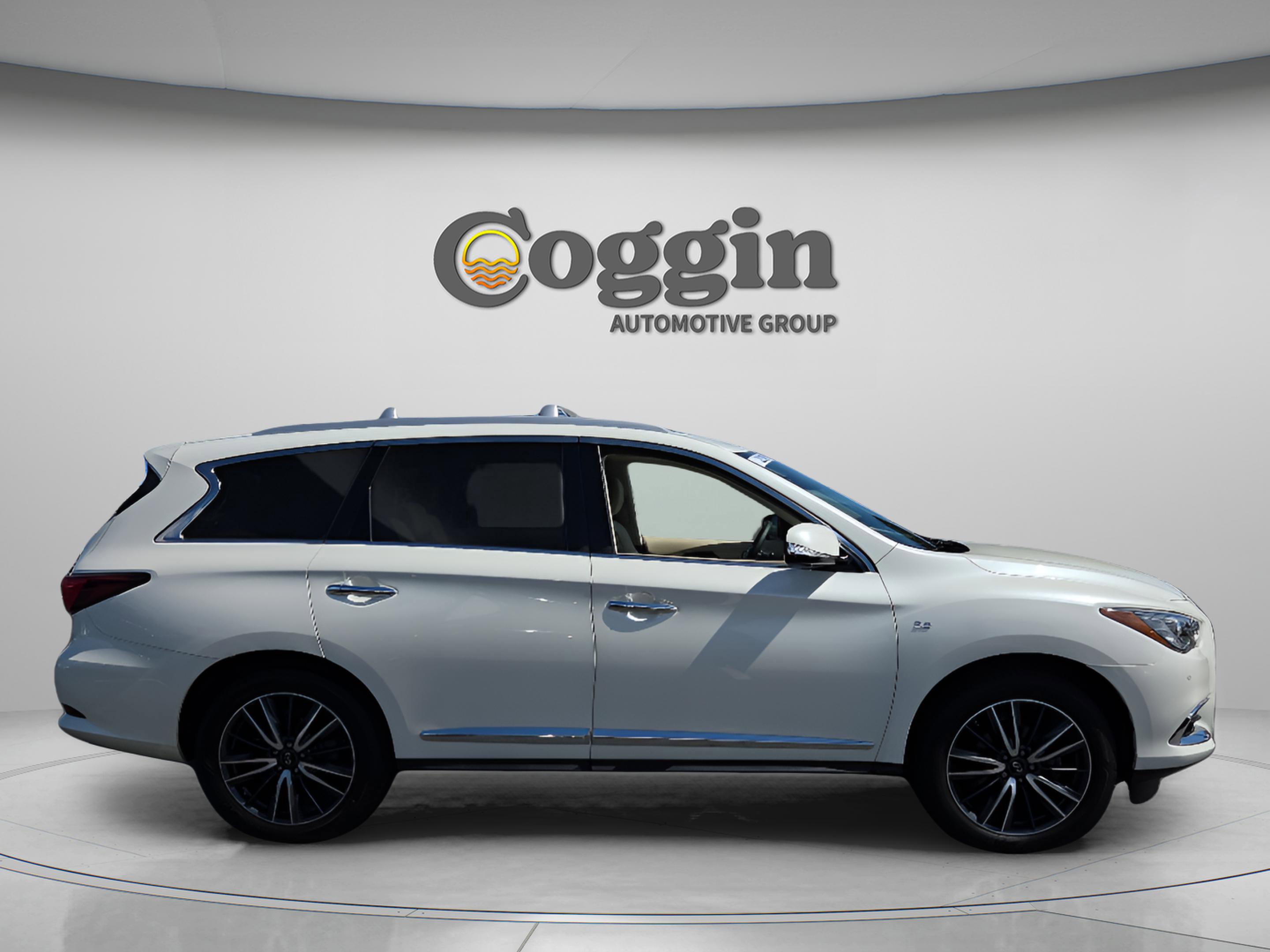 Used 2018 INFINITI QX60 Luxe w/ Deluxe Technology Package image 7