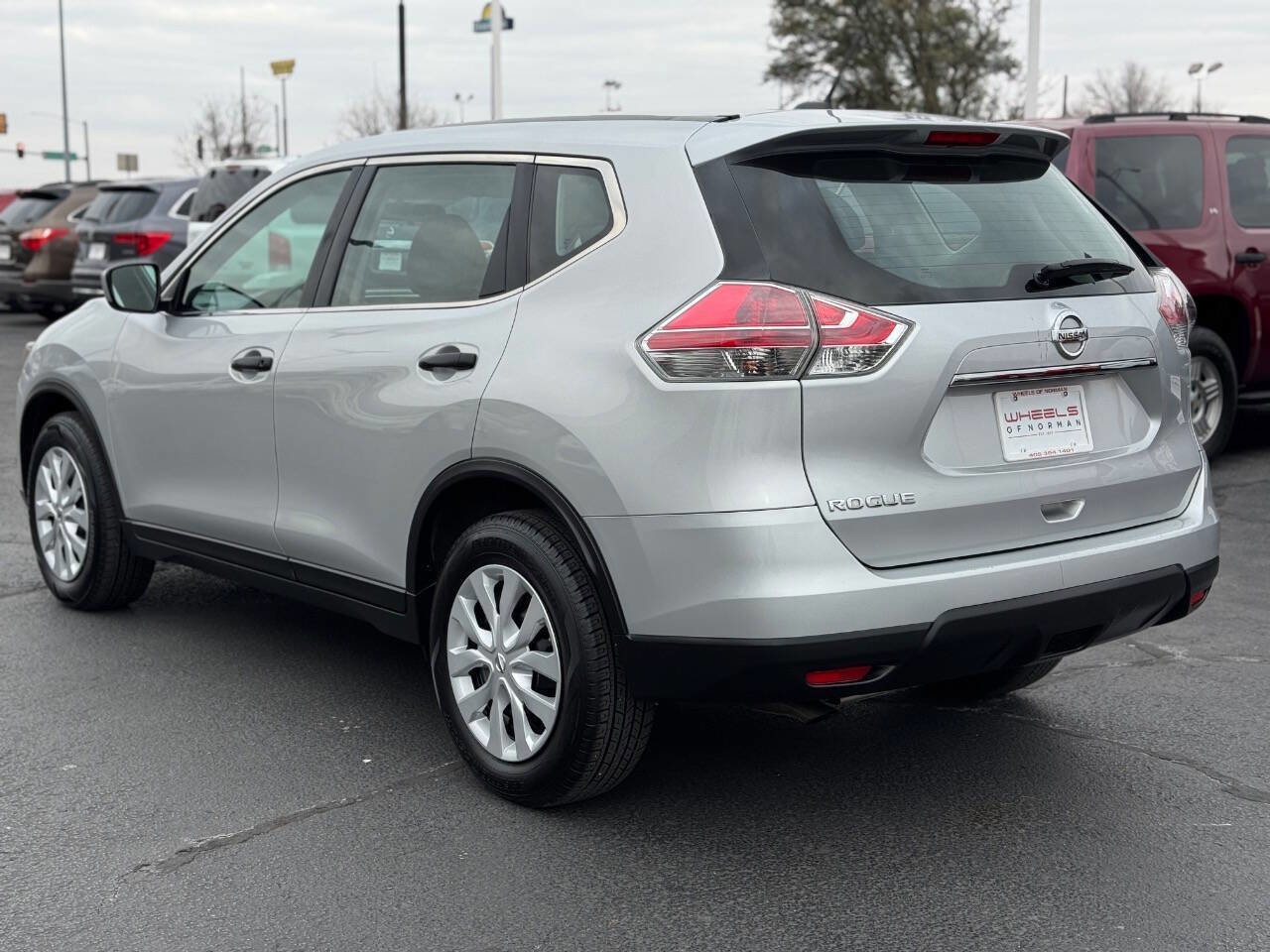 Used 2016 Nissan Rogue S image 7