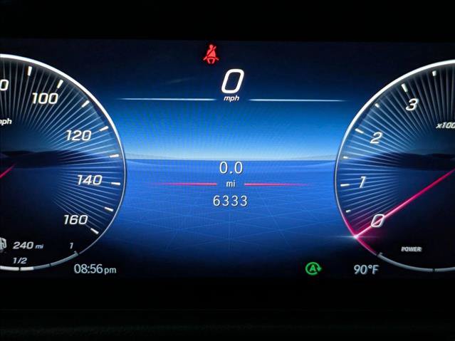 Used 2026 Mercedes-Benz GLB 250 image 14