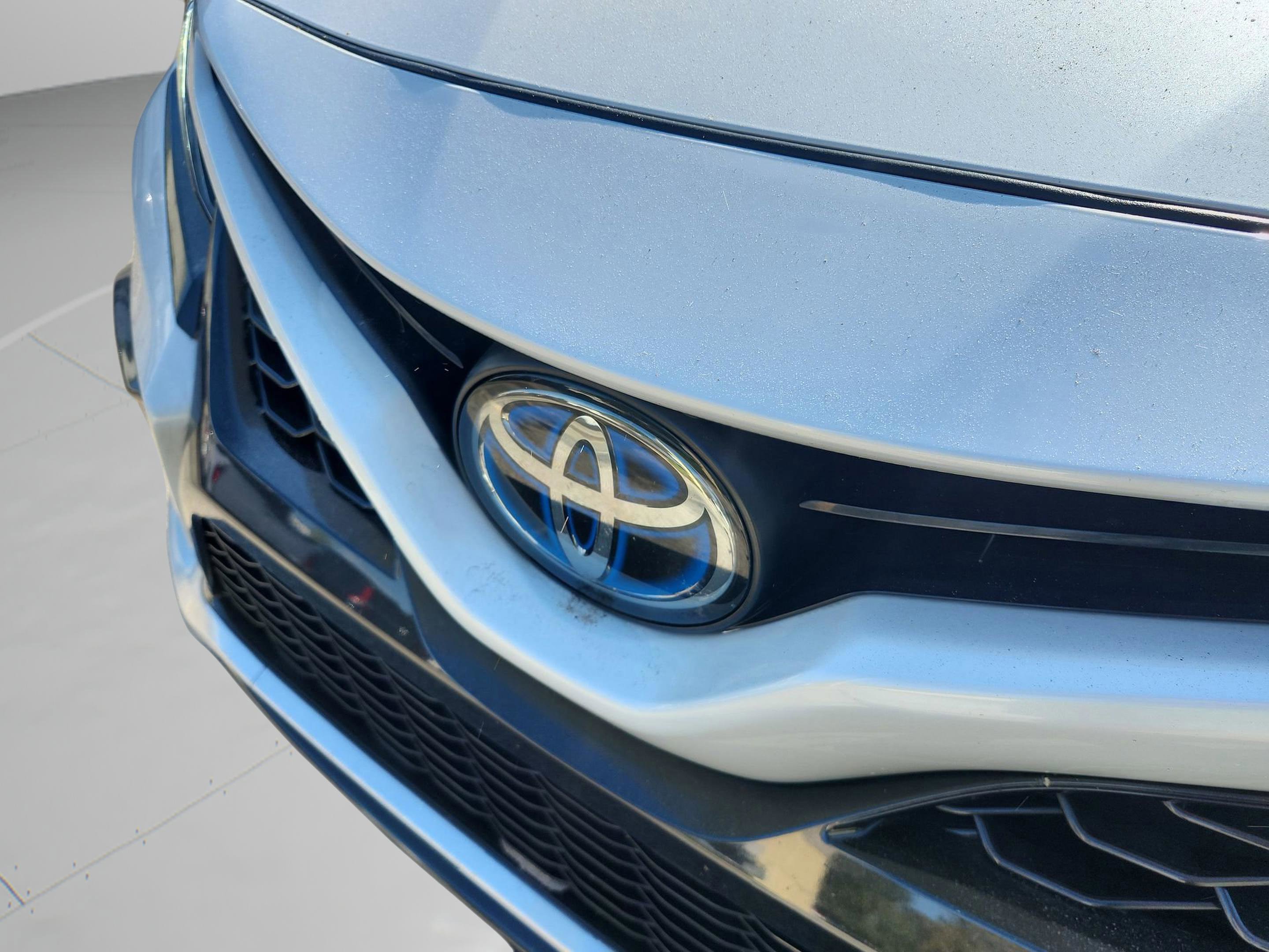 Used 2021 Toyota Camry XSE image 29