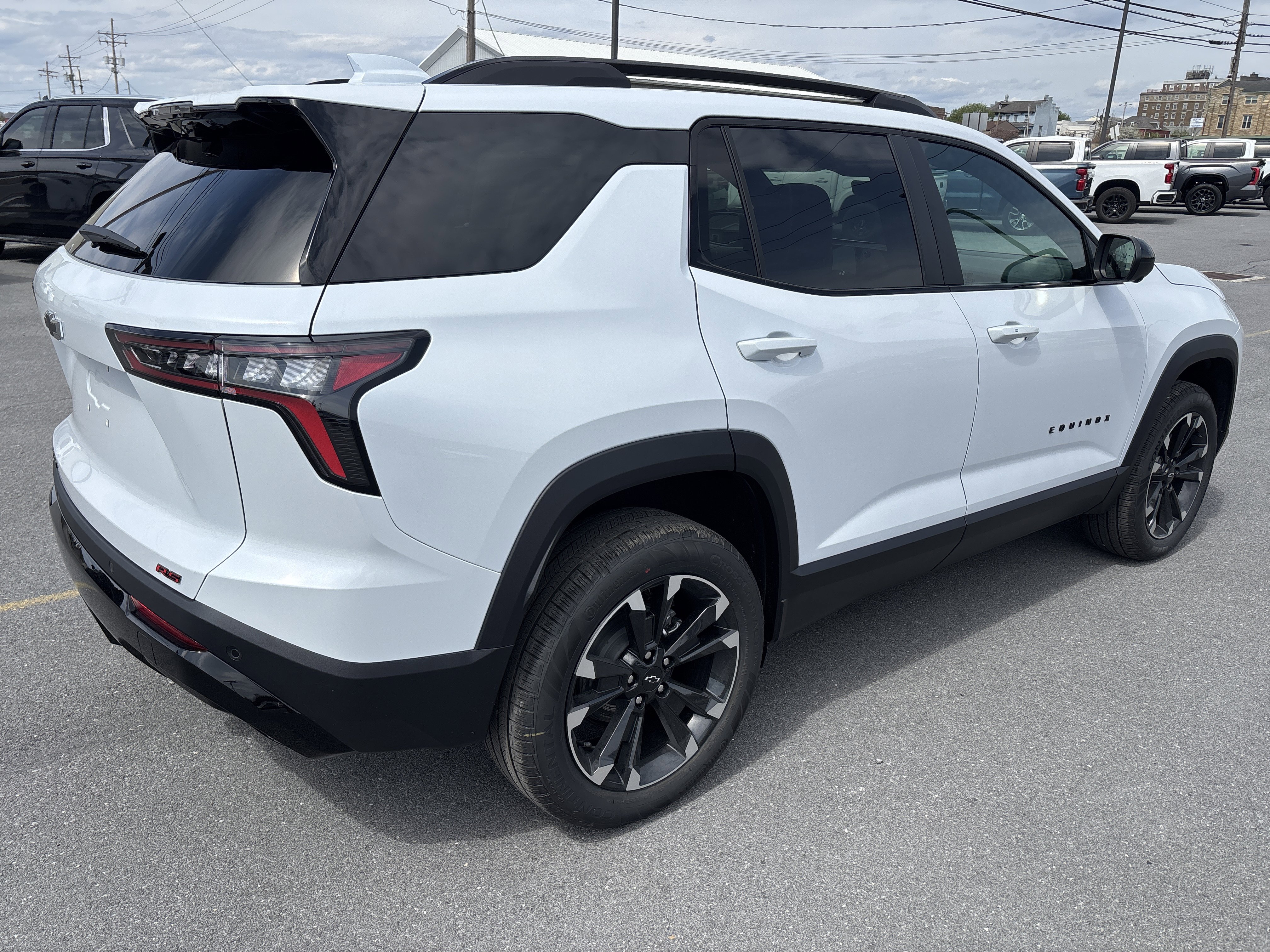 New 2026 Chevrolet Equinox RS w/ Convenience Package III AWD/4WD image 3