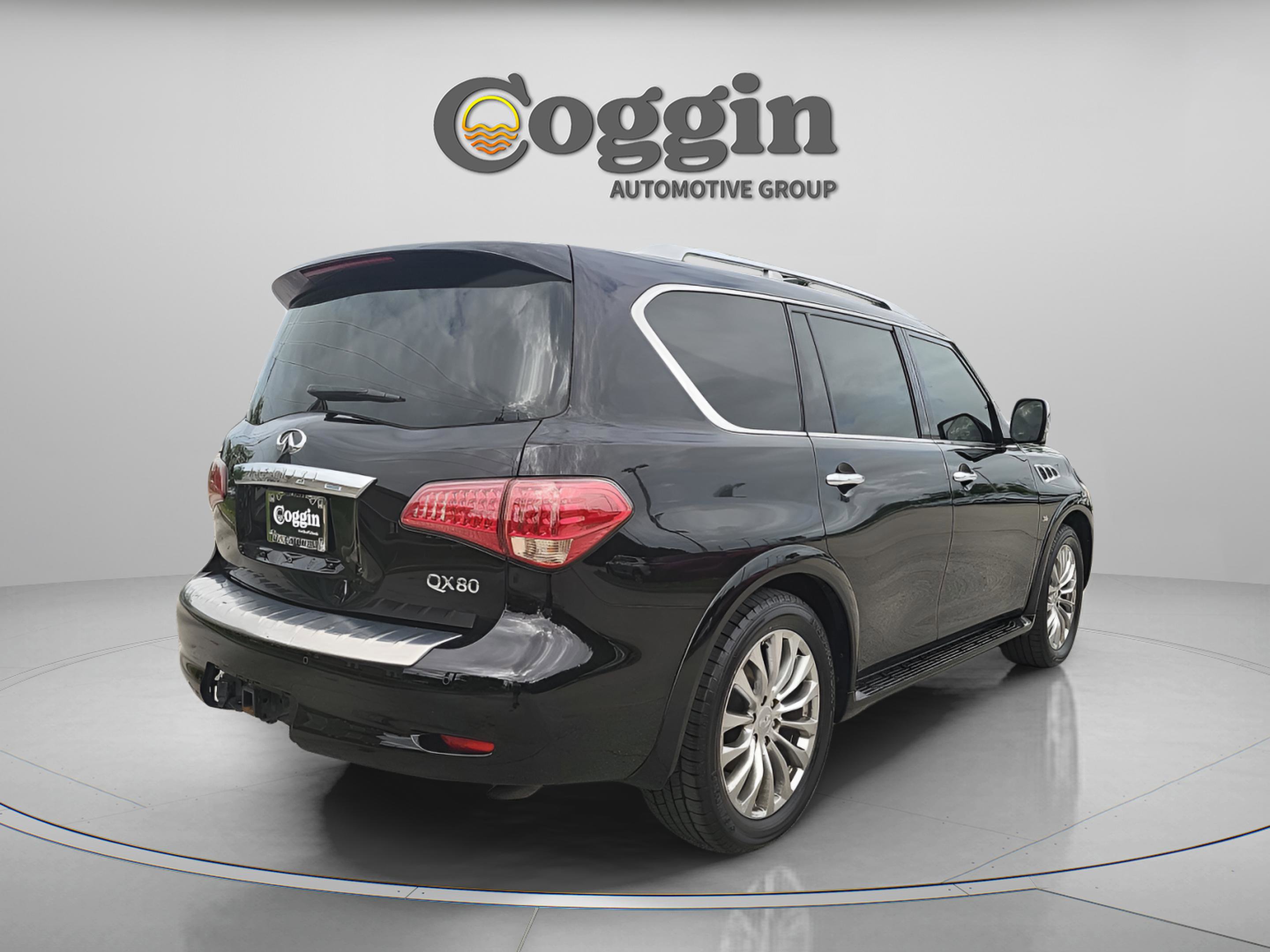 Used 2015 INFINITI QX80 4WD w/ Deluxe Technology Package image 6