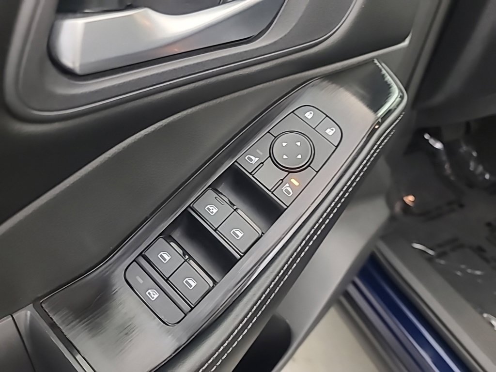 Used 2026 Nissan Rogue SV AWD/4WD image 22