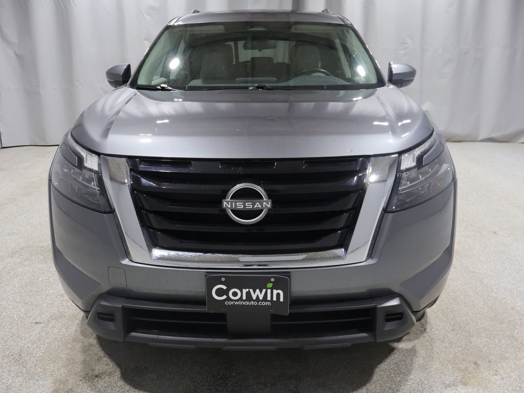 Used 2023 Nissan Pathfinder SV w/ Cargo Package image 7