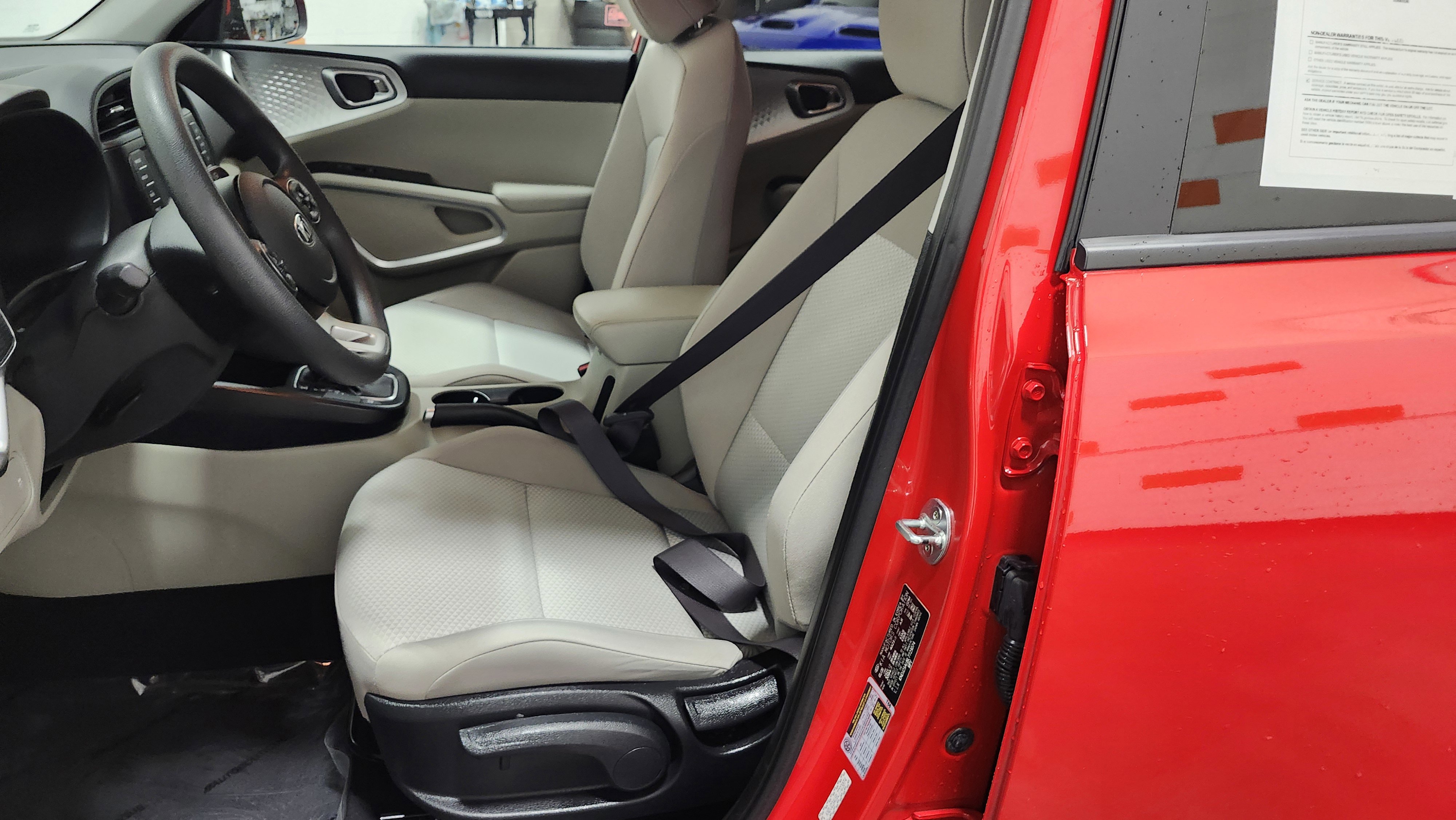 Used 2020 Kia Soul LX image 21