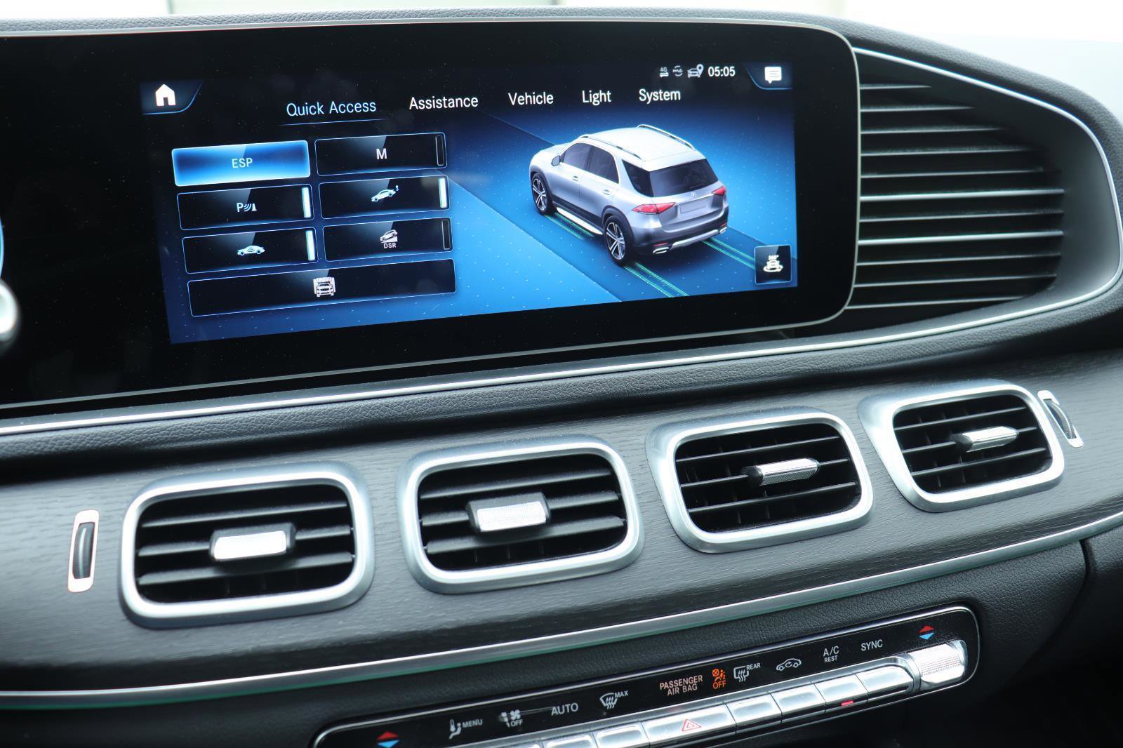 Used 2023 Mercedes-Benz GLE 350 4MATIC image 36