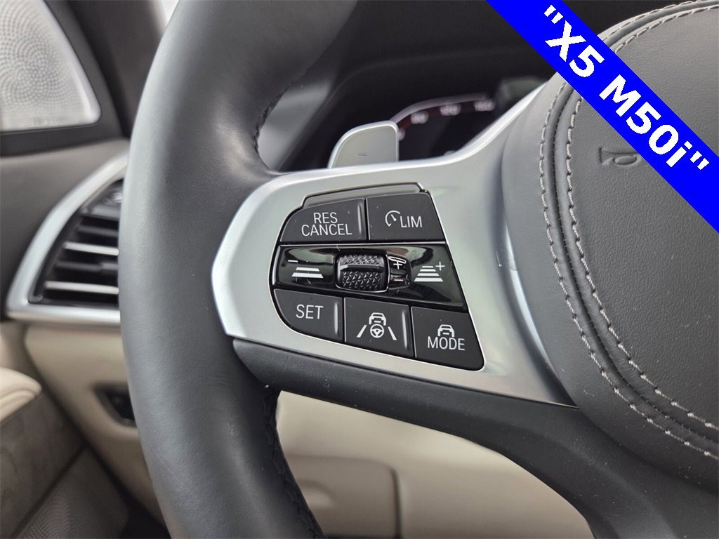 Used 2021 BMW X5 M50i w/ Executive Package image 42
