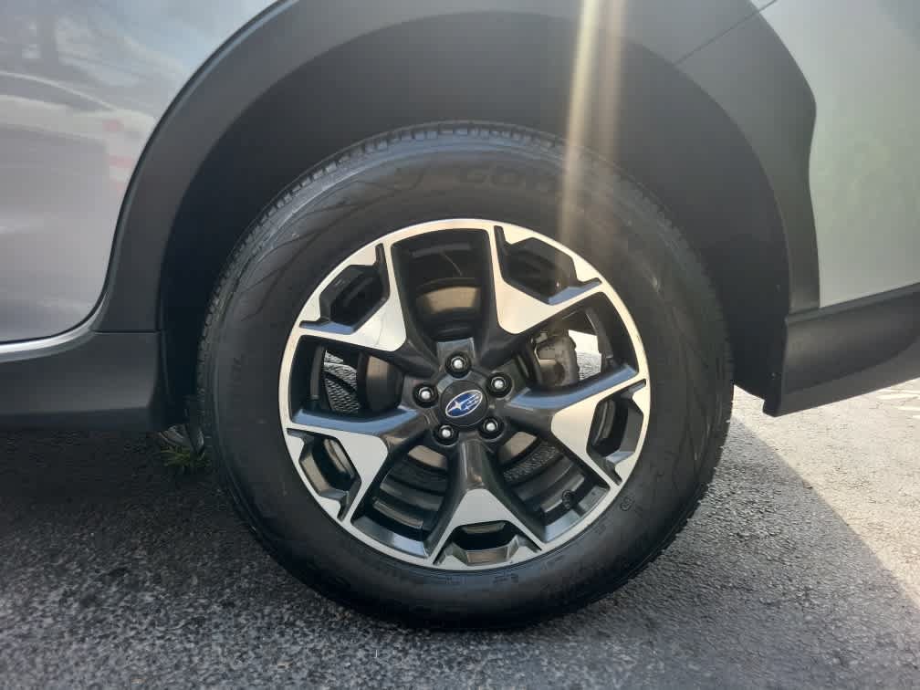 Used 2020 Subaru Crosstrek 2.0i Premium w/ Moonroof Package 1 AWD/4WD image 30
