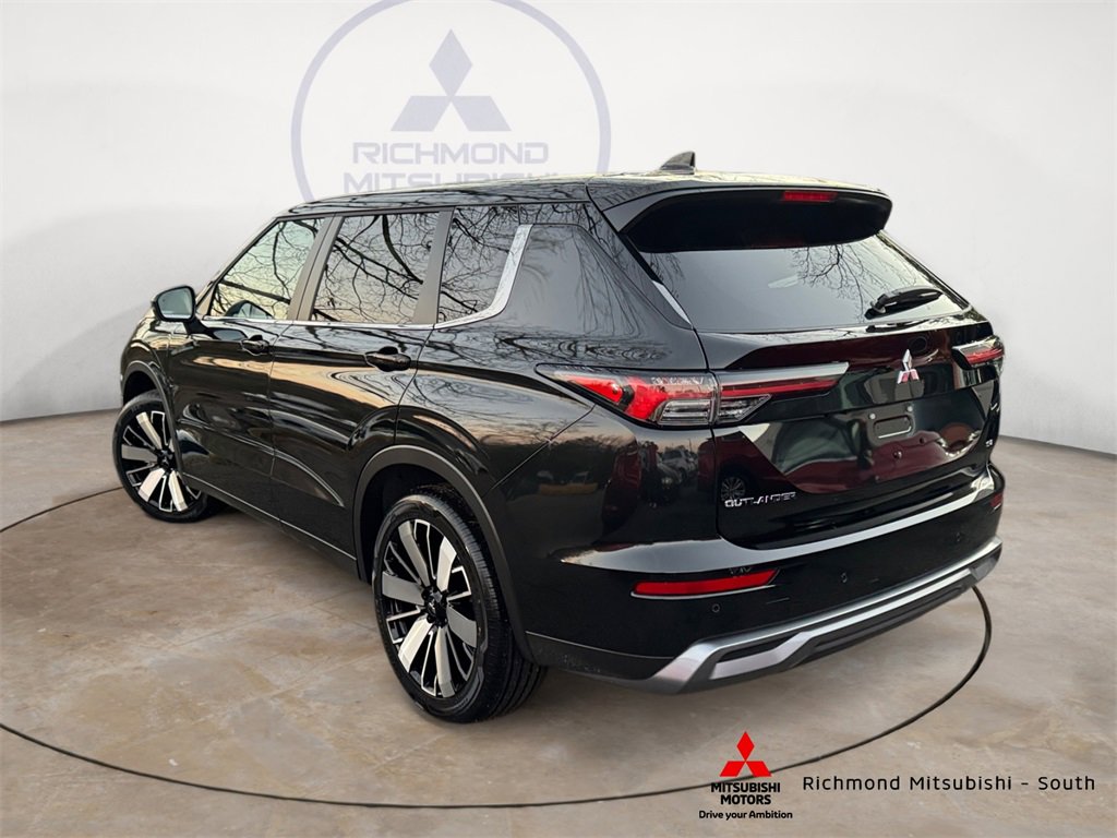 New 2026 Mitsubishi Outlander SE image 5