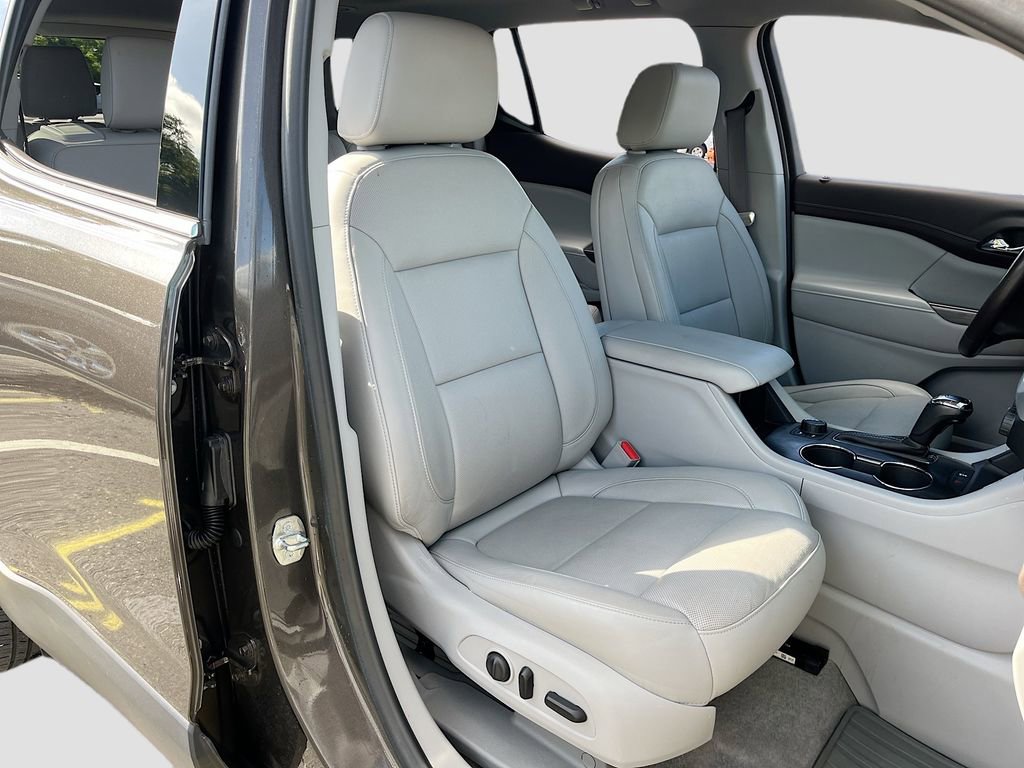 Used 2019 GMC Acadia SLT FWD image 30