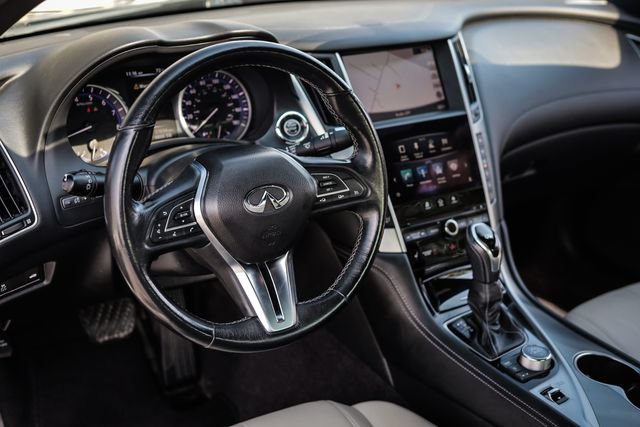 Used 2017 INFINITI Q60 3.0t w/ Premium Plus Package 3.0T AWD/4WD image 26