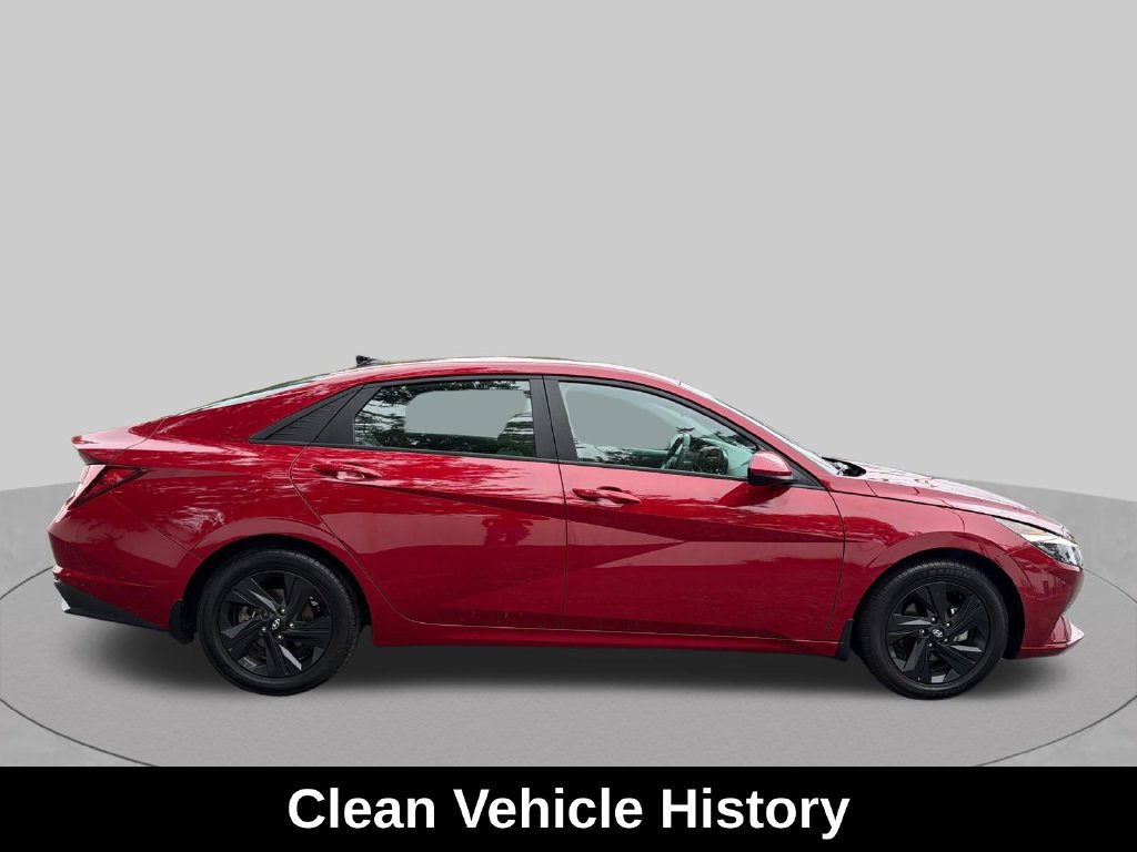 Used 2023 Hyundai Elantra SEL FWD image 7