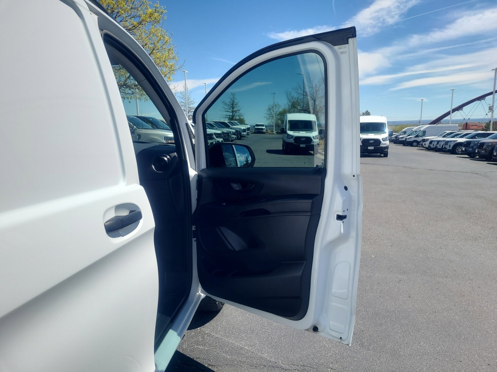 Used 2023 Mercedes-Benz Metris image 16