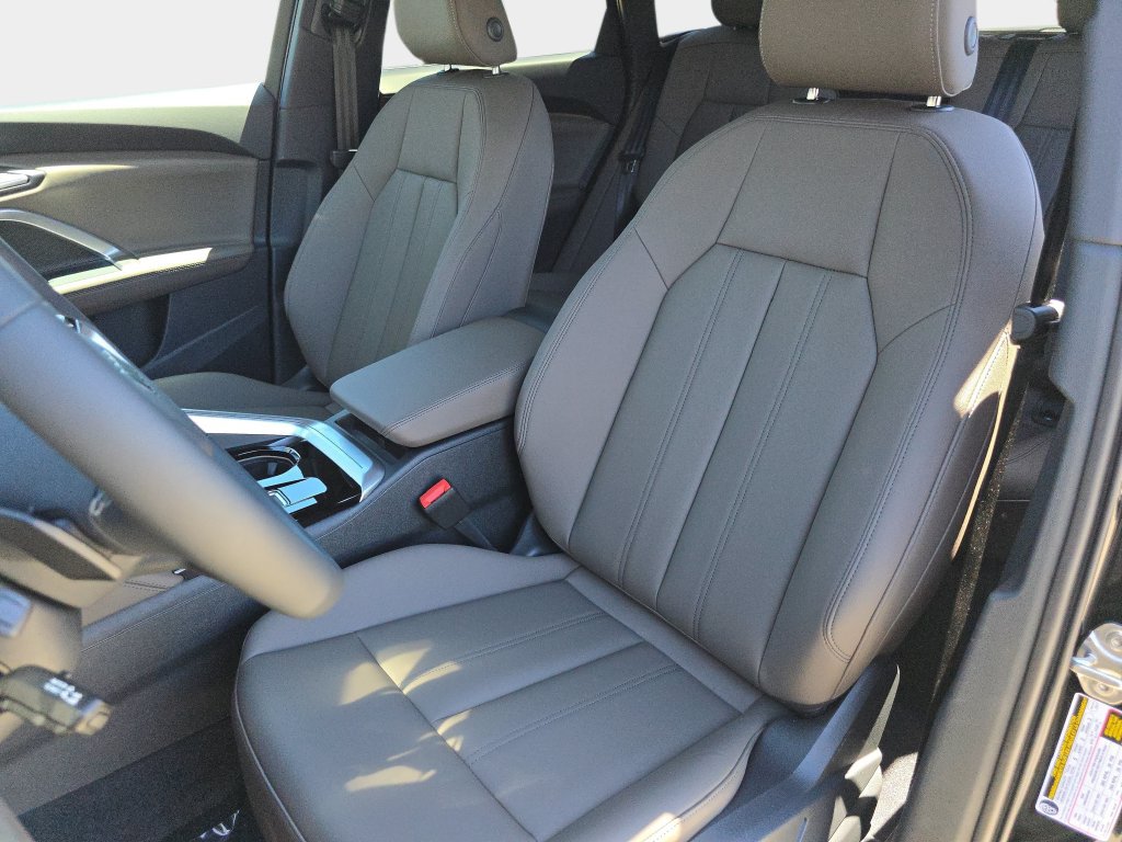 New 2026 Audi Q5 Premium Plus AWD/4WD image 15