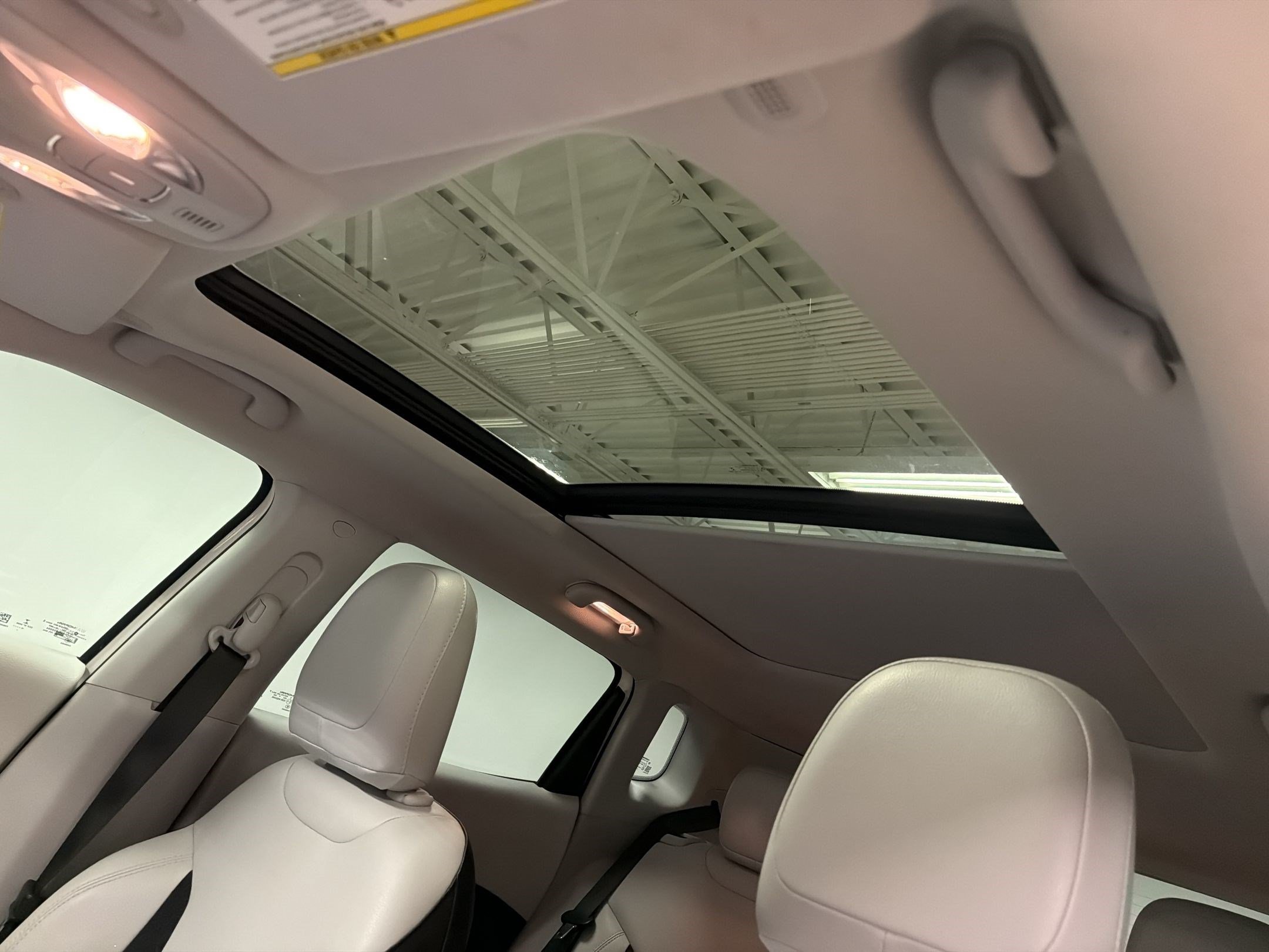 Used 2020 Jeep Compass Latitude FWD image 22
