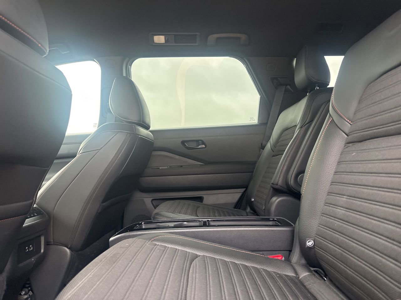 Certified 2025 Nissan Pathfinder Rock Creek image 39