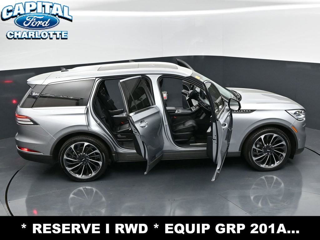 Used 2023 Lincoln Aviator Reserve w/ Equipment Group 201A image 35