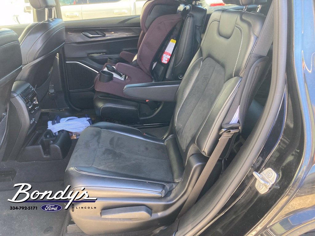 Used 2021 Jeep Grand Cherokee L Laredo AWD/4WD image 7