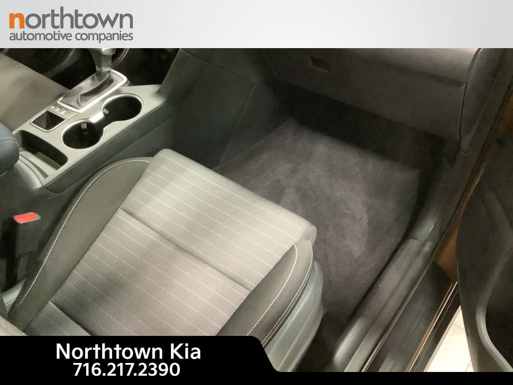 Certified 2020 Kia Sportage LX w/ LX Popular Package image 20