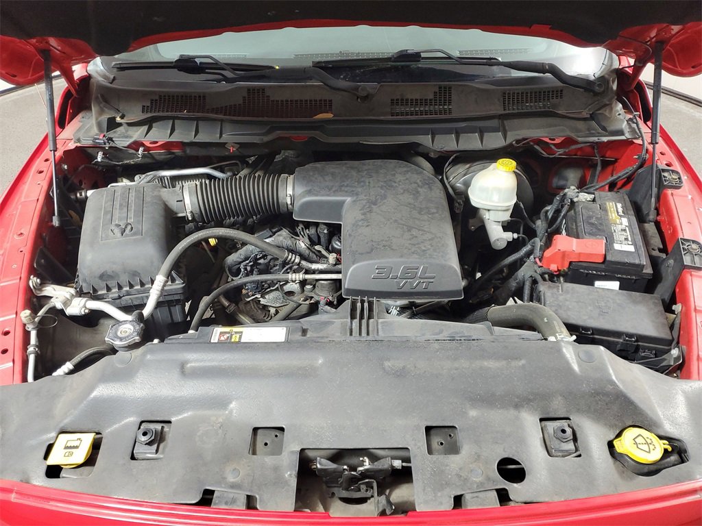 Used 2016 RAM 1500 Express image 9