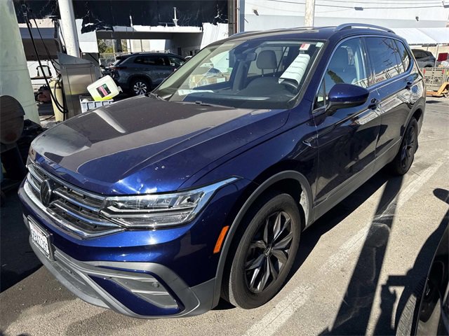 Used 2022 Volkswagen Tiguan SE