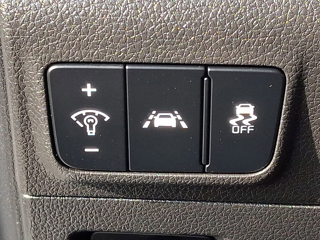 Used 2023 Kia K5 GT-Line image 28