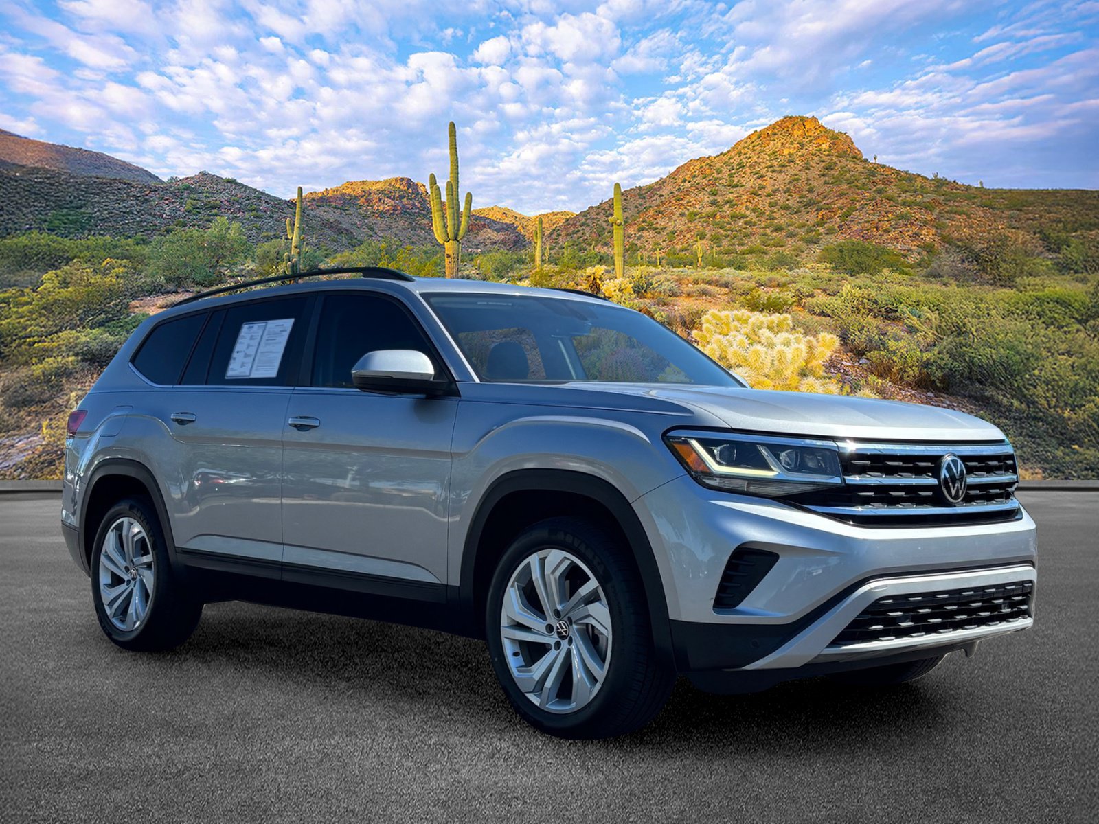 Used 2021 Volkswagen Atlas SE FWD image 2