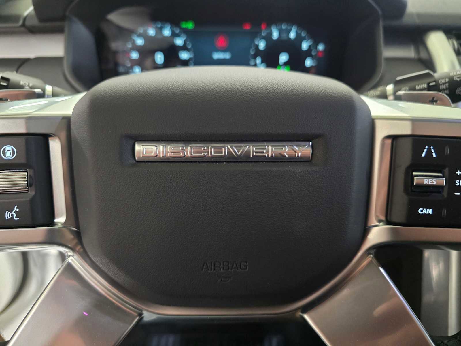 New 2026 Land Rover Discovery Limited Edition AWD/4WD image 23