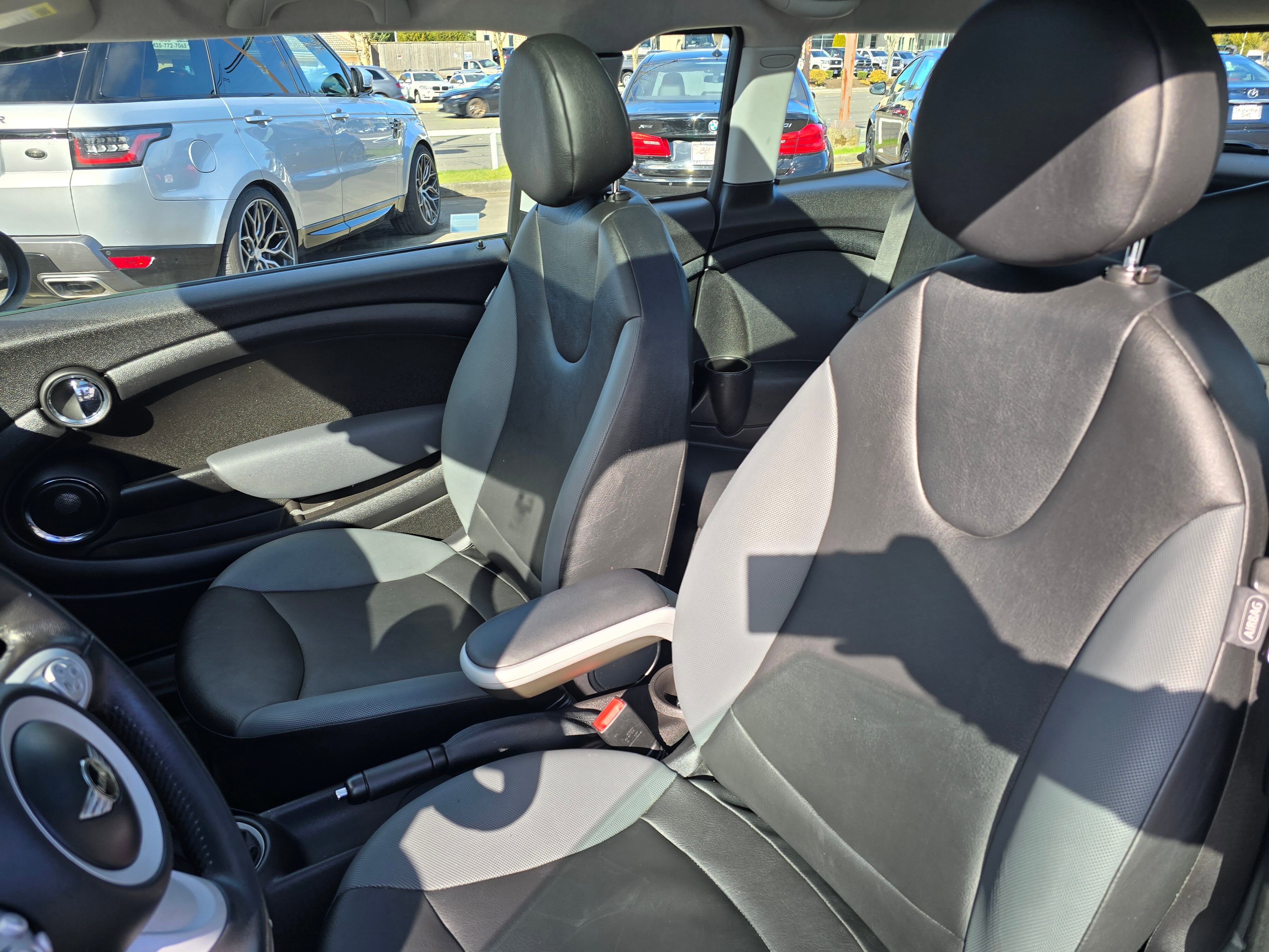 Used 2010 MINI Cooper Clubman Hardtop image 18