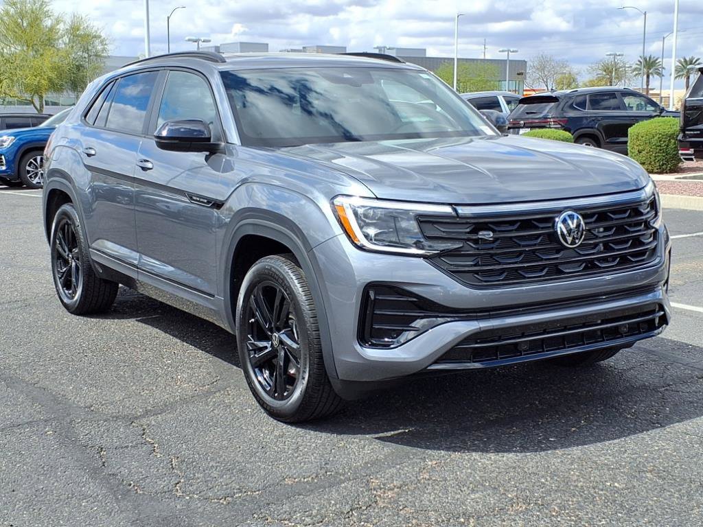 New 2025 Volkswagen Atlas Cross Sport SEL R-Line