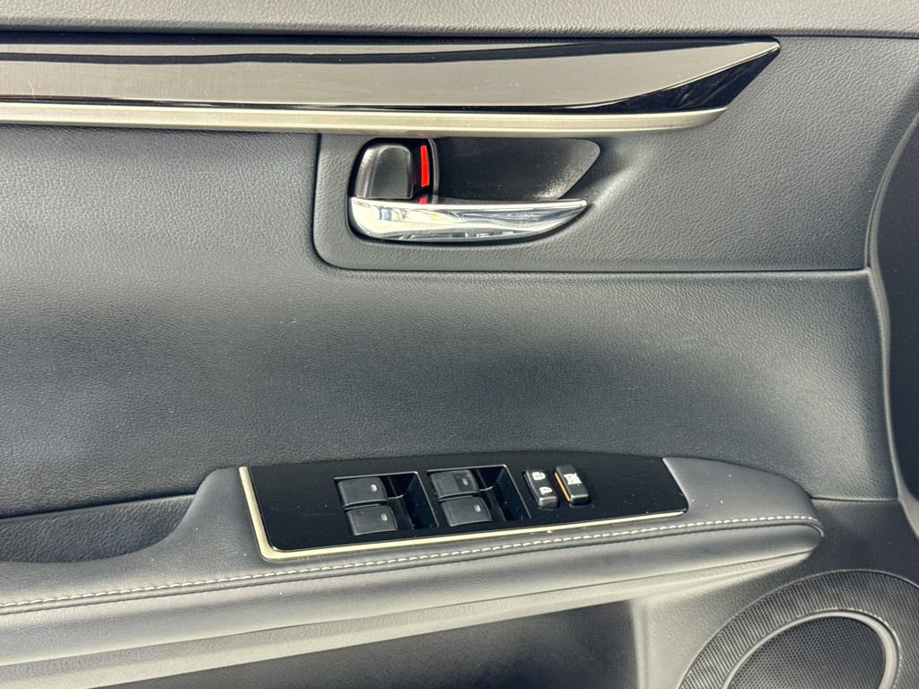 Used 2018 Lexus ES 350 w/ Accessory Package 2 FWD image 16