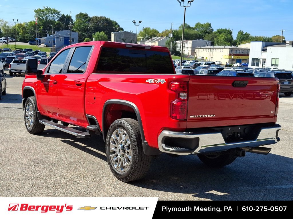 Certified 2026 Chevrolet Silverado 2500 LT w/ Leather Package AWD/4WD image 5