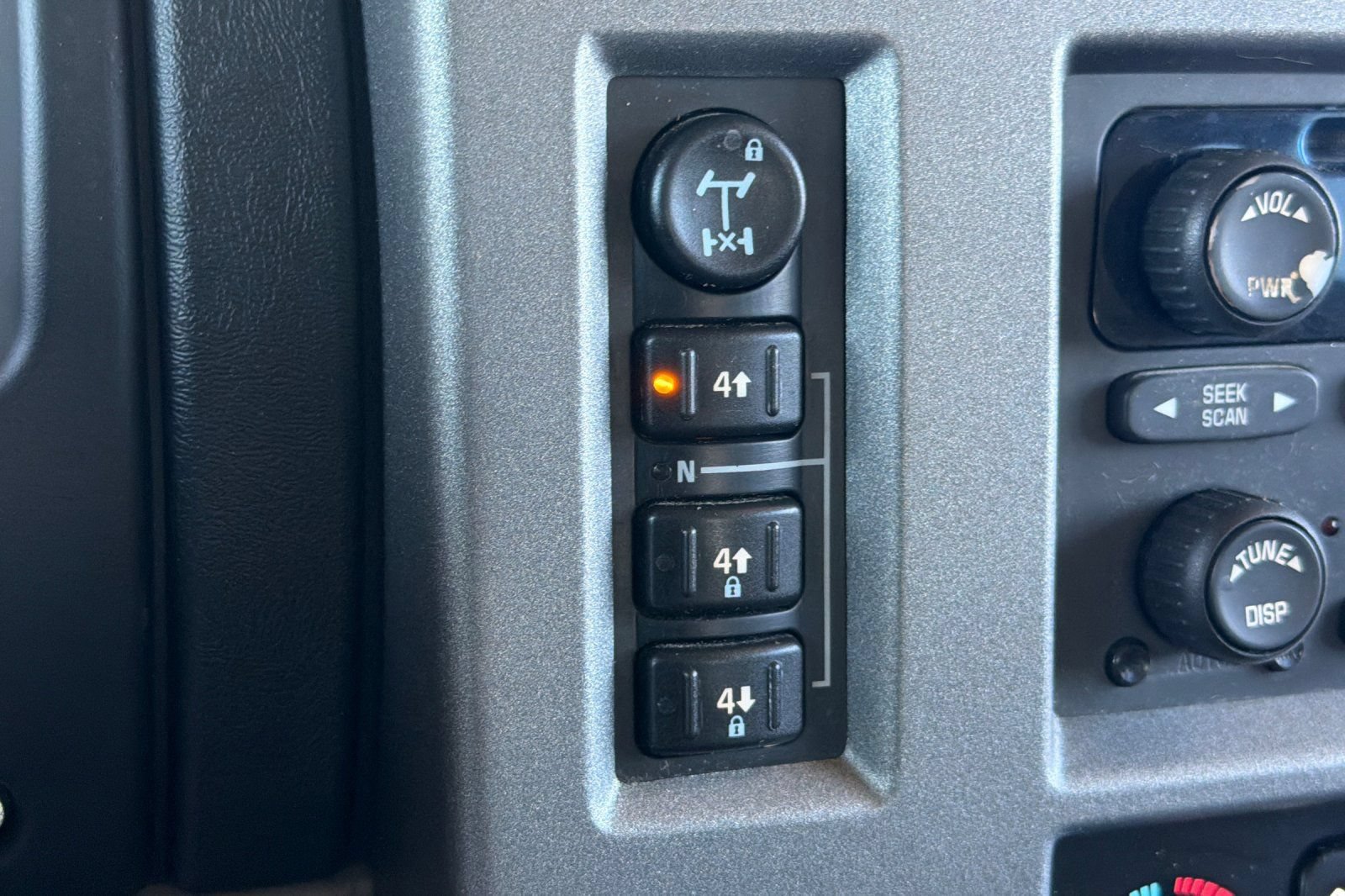 Used 2003 HUMMER H2 AWD/4WD image 27