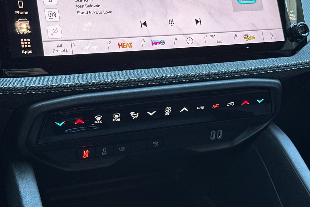 New 2026 Jeep Cherokee Laredo AWD/4WD image 20
