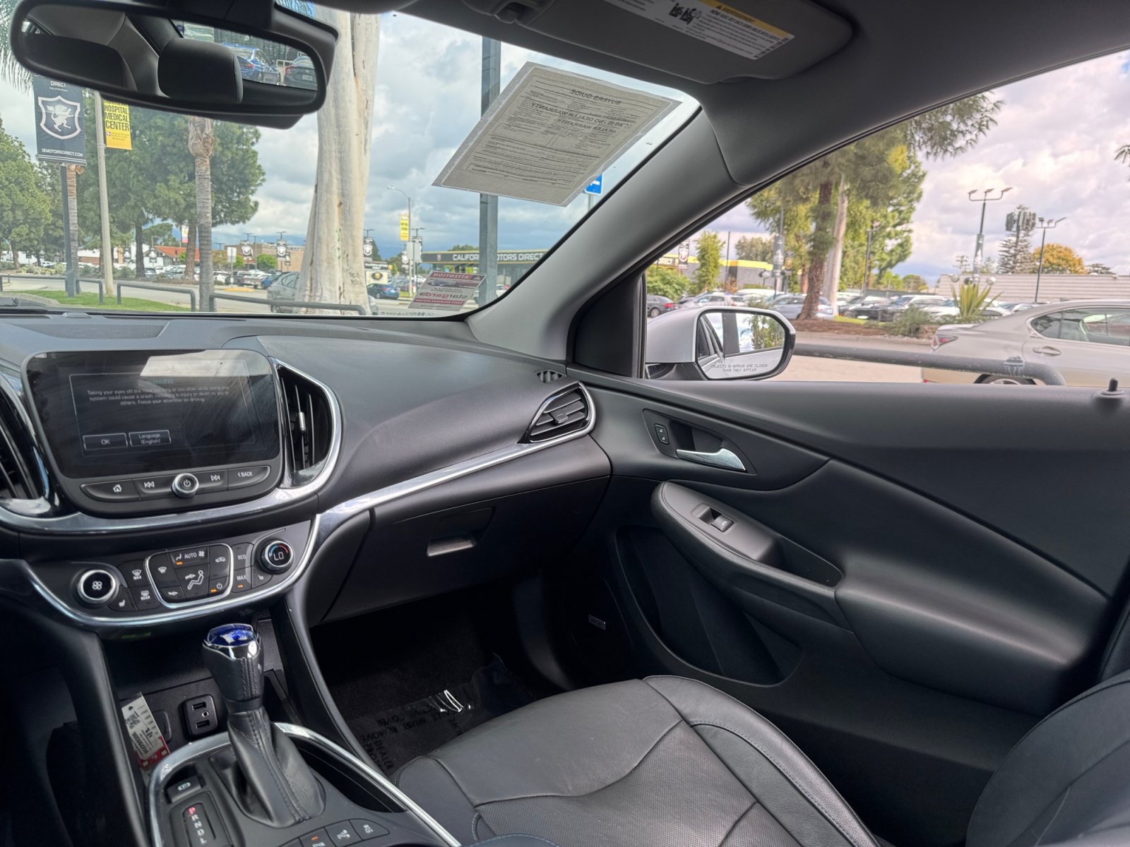 Used 2017 Chevrolet Volt Premier w/ Driver Confidence II Package FWD image 20