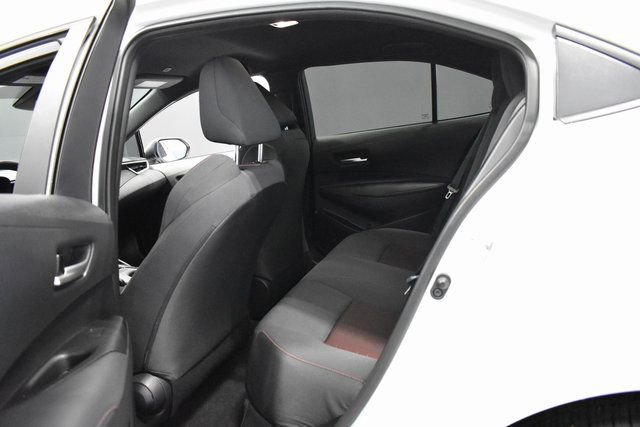 Used 2025 Toyota Corolla SE image 27
