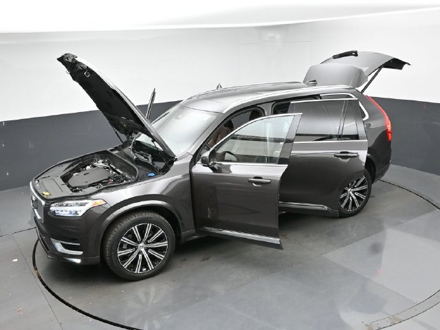 Used 2023 Volvo XC90 B6 Plus w/ Protection Package Premier AWD/4WD image 52