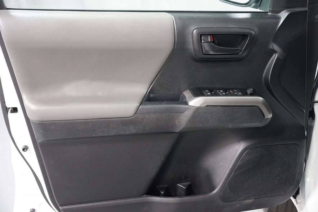 Certified 2023 Toyota Tacoma SR5 RWD image 27