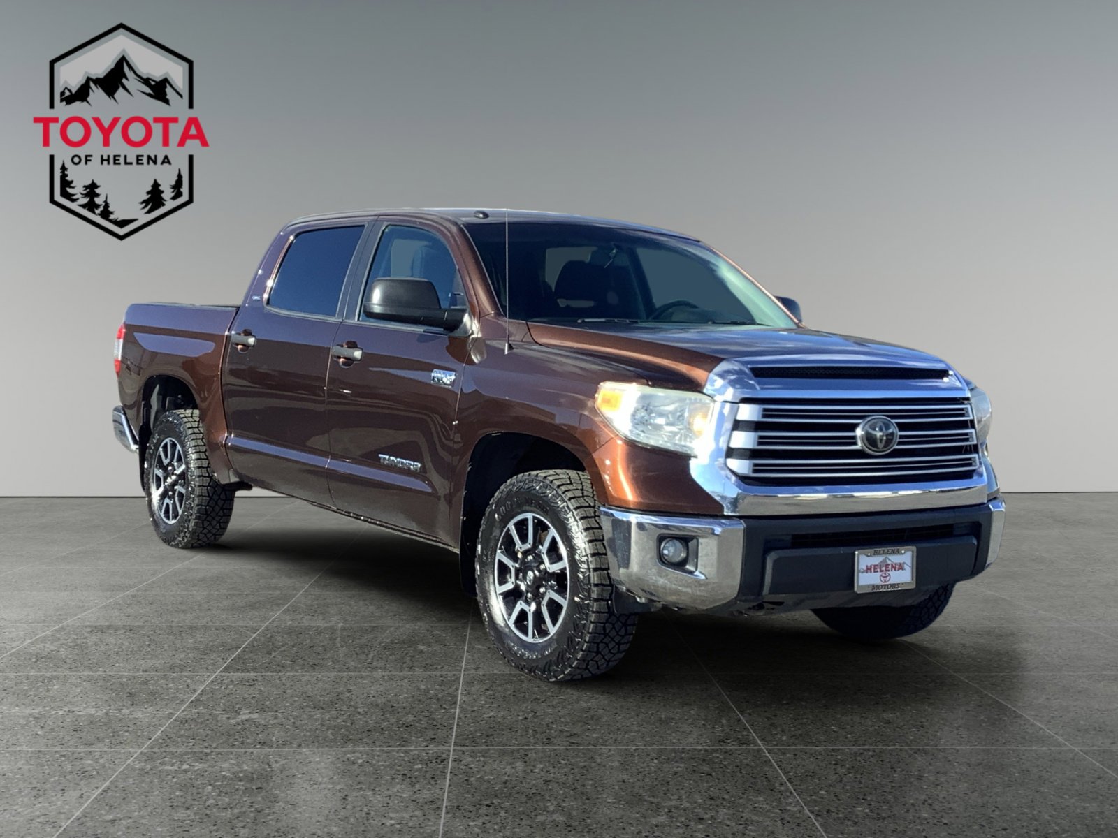 Used 2017 Toyota Tundra SR5 image 7