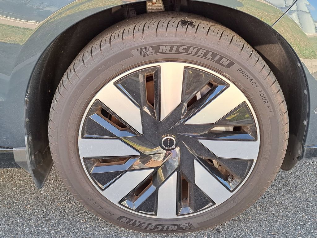 Used 2025 Volvo EX90 Ultra image 35