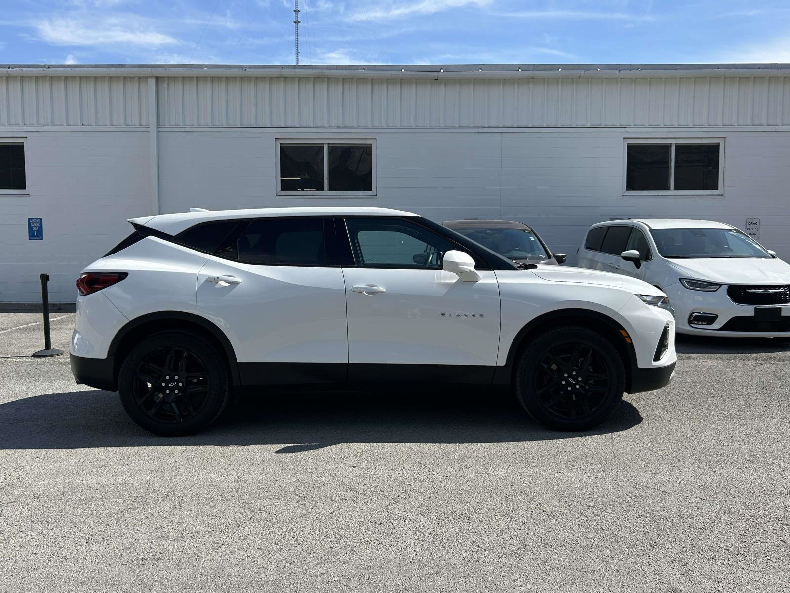 Used 2021 Chevrolet Blazer LT image 2